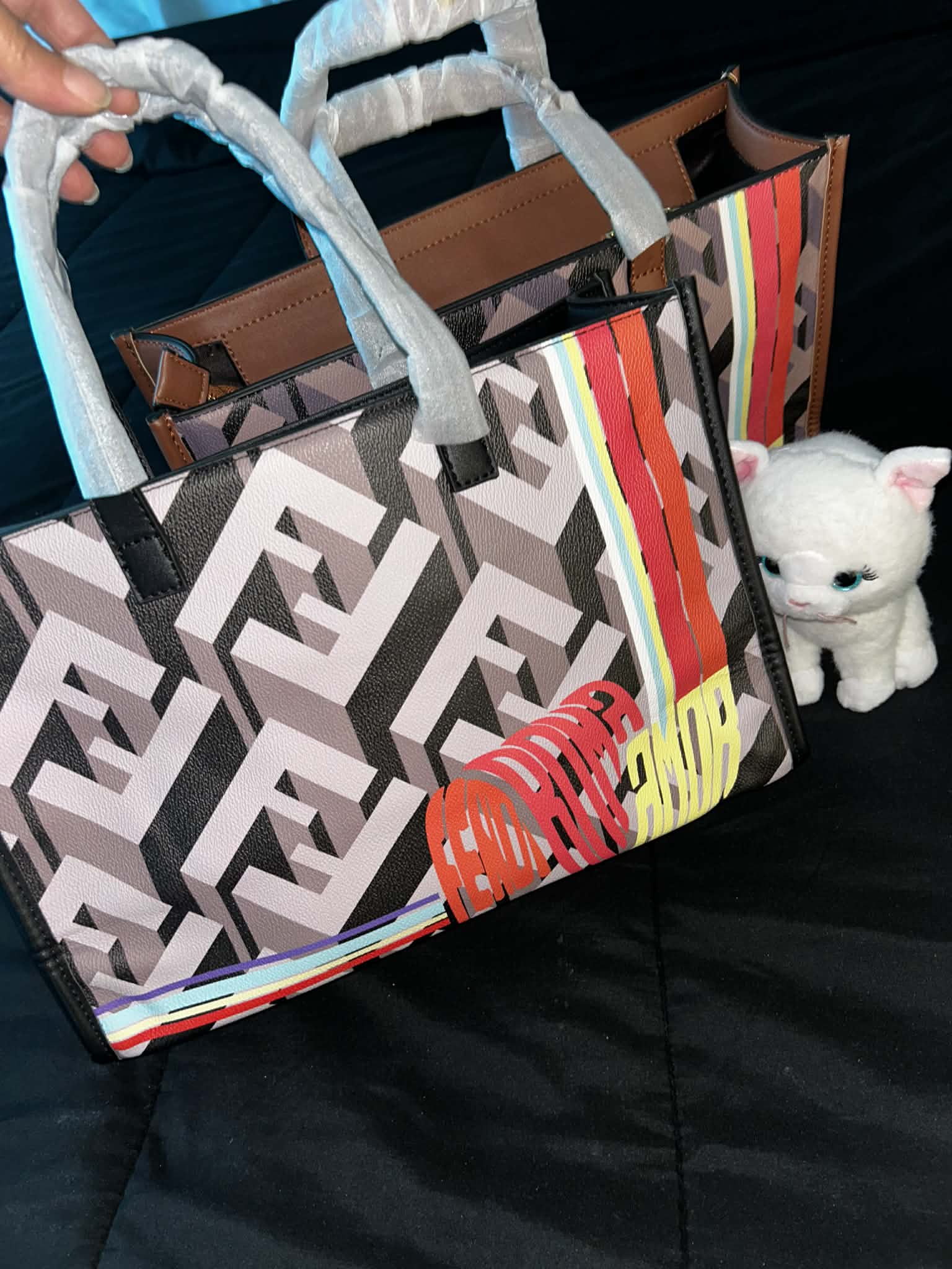 Tote Brown
