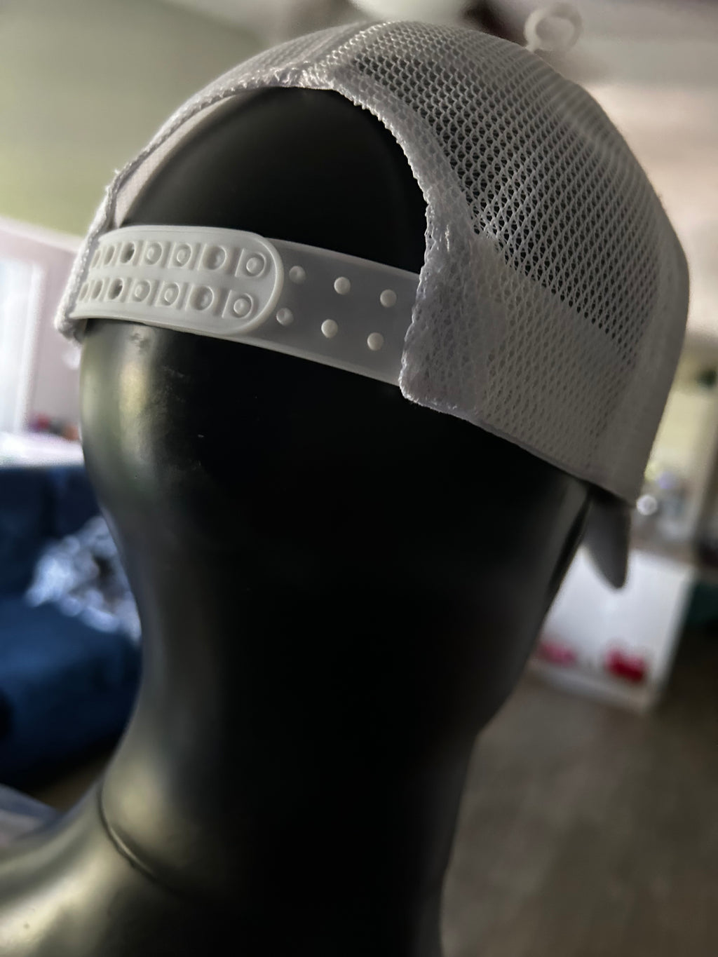 Iridescent Lady Cap