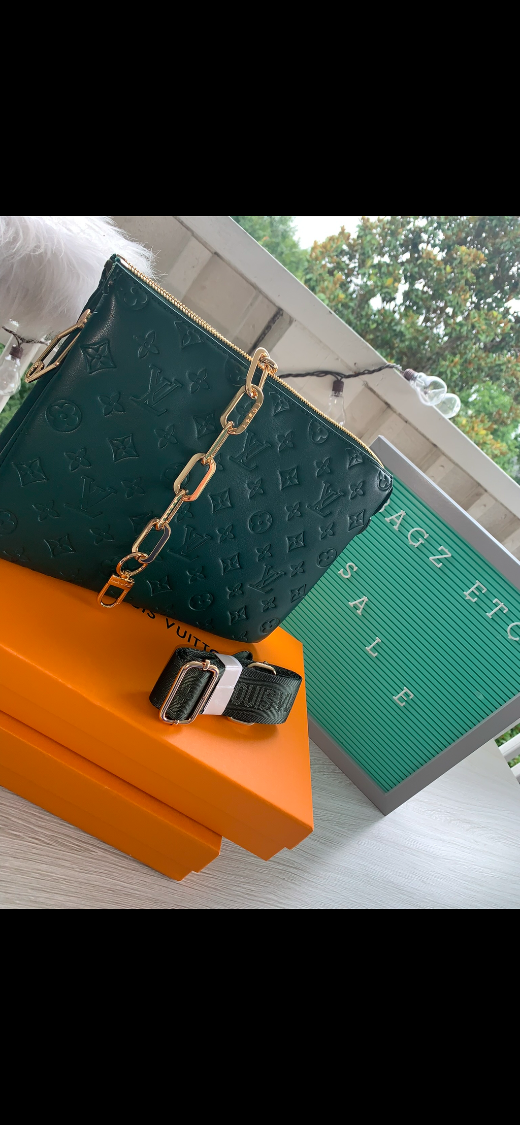 Crossbody bag