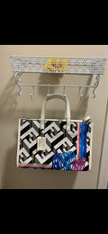 Zippered Closure Tote Bag