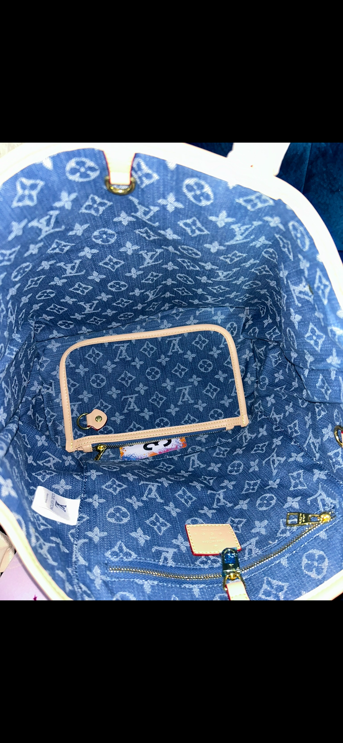 Tote bag