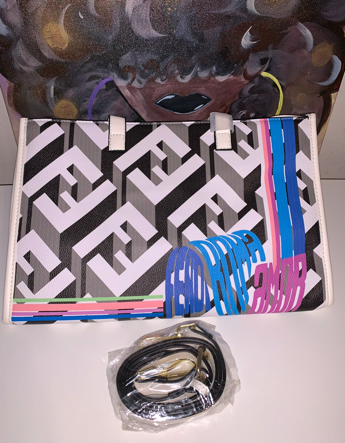 Zippered Closure Tote Bag